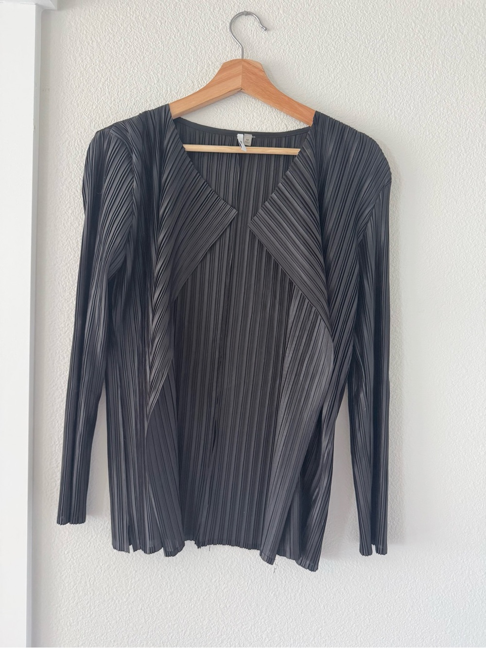 Milano Black Pleated Minimalist Open-Front Cardigan Jacket - Size M